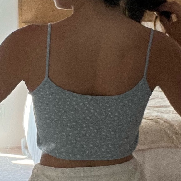 Brandy Melville crop - Picture 2 of 3